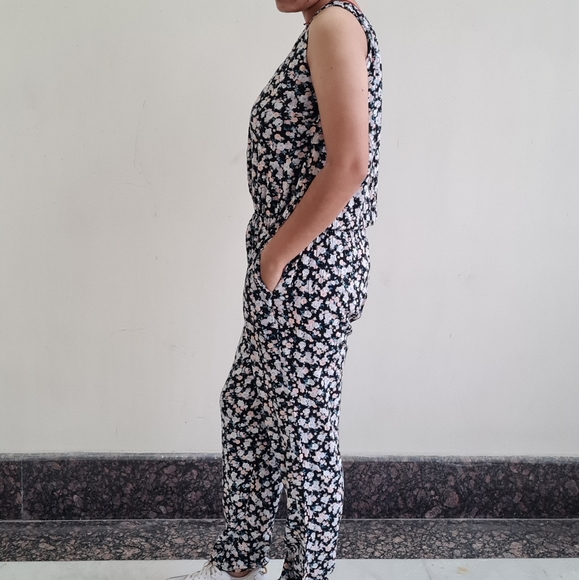 Cotton printed Overalls. - Picture 2 of 4